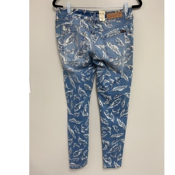 NWT Seven Jeans feather Print Leggings Size 28 - Picture 3 of 4
